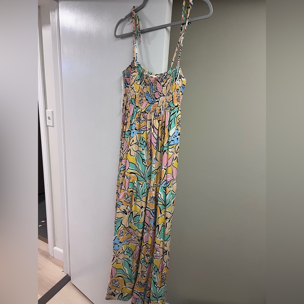 ASTR dress size M